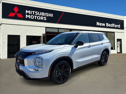 New 2026 Mitsubishi Outlander LE