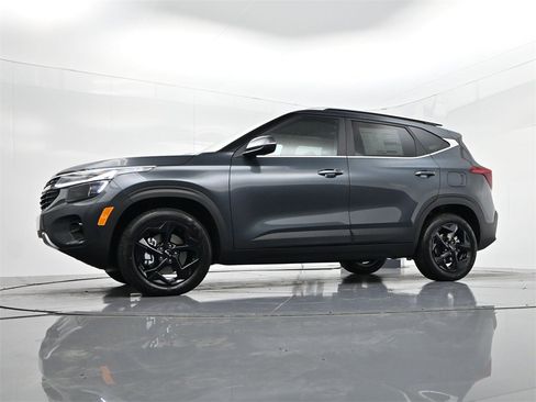 New 2026 Kia Seltos EX image 37