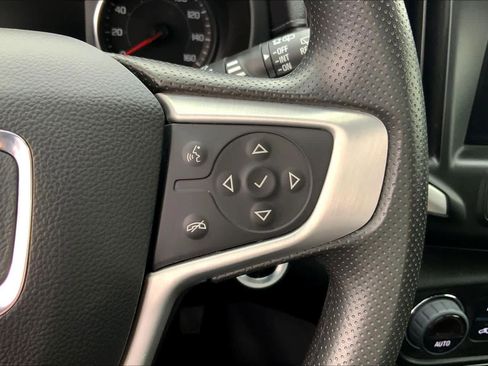 Certified 2022 GMC Terrain SLE w/ Driver Convenience Package image 23