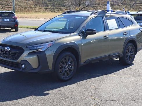 Certified 2025 Subaru Outback Onyx Edition w/ Popular Package #2 image 4