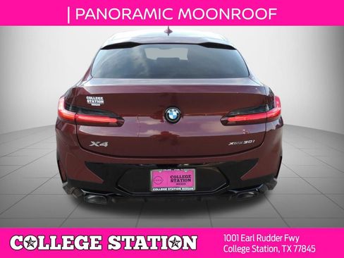 Used 2025 BMW X4 xDrive30i w/ Premium Package AWD/4WD image 5