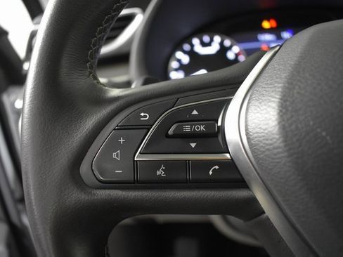 Certified 2023 INFINITI QX50 Luxe image 16