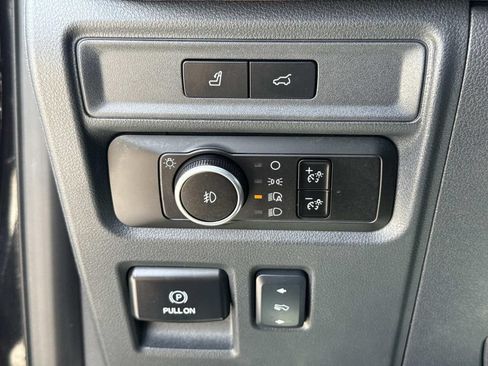 Used 2024 Ford Expedition Limited RWD image 45