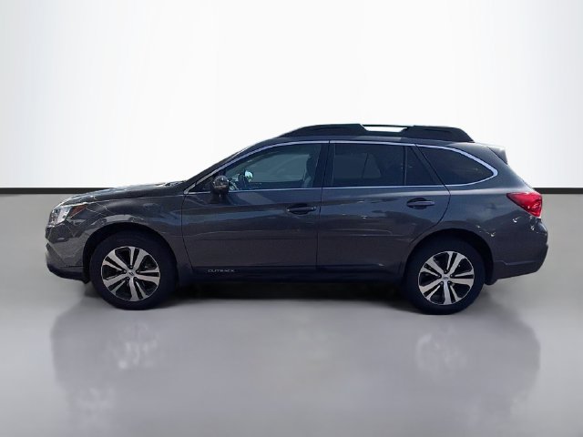 Used 2019 Subaru Outback 3.6R Limited AWD/4WD image 3