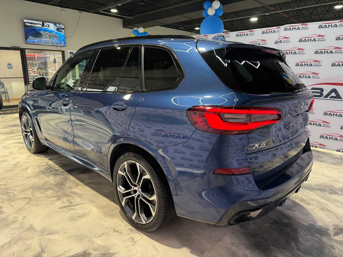 Used 2021 BMW X5 xDrive40i w/ M Sport Package AWD/4WD image 11