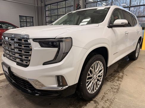 Used 2024 GMC Acadia Denali w/ LPO, Floor Liner Package image 4