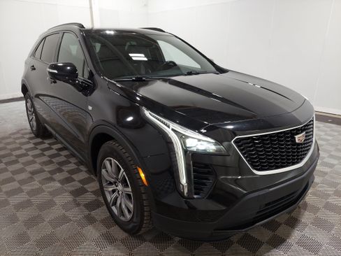 Used 2023 Cadillac XT4 Sport AWD/4WD image 4