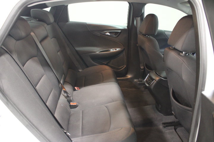 Used 2020 Chevrolet Malibu LT FWD image 26