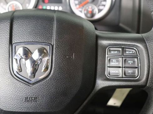 Used 2019 RAM 1500 Classic SLT AWD/4WD image 20