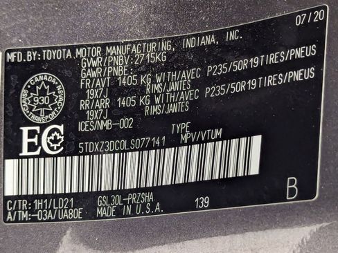 Used 2020 Toyota Sienna SE image 17