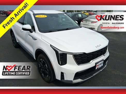 Used 2024 Kia Sorento S AWD/4WD image 1