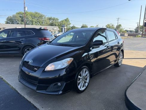 Used 2009 Toyota Matrix XRS FWD image 2