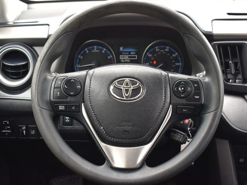 Used 2017 Toyota RAV4 LE w/ All Weather Liner Package AWD/4WD image 58