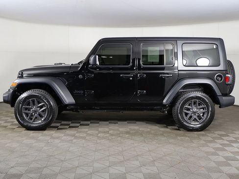 Used 2024 Jeep Wrangler Unlimited Sport AWD/4WD image 15