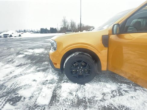 Used 2022 Ford Maverick Lariat w/ Lariat Luxury Package image 23