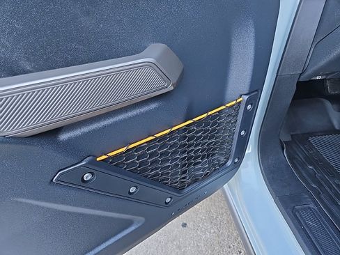 Used 2023 Ford Bronco Badlands w/ Sasquatch Package image 34