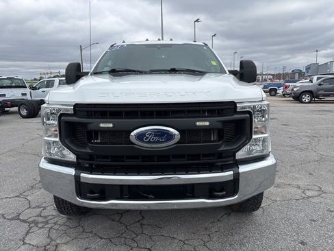 Used 2021 Ford F350 XL w/ Power Equipment Group image 2