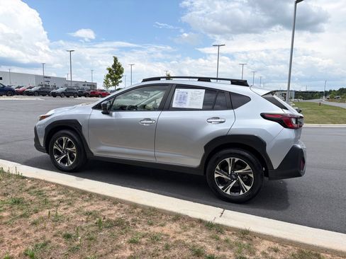 Certified 2024 Subaru Crosstrek 2.0i Premium AWD/4WD image 5