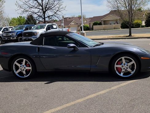 Used 2013 Chevrolet Corvette Convertible image 10