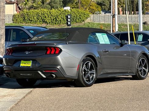 Used 2024 Ford Mustang Premium image 5