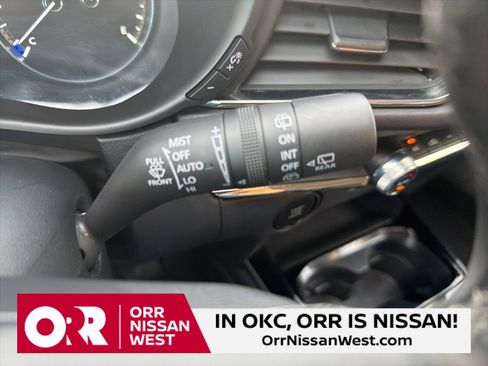 Used 2025 MAZDA CX-30 AWD 2.5 S w/ Preferred Package image 30