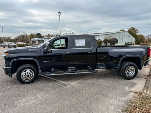 Used 2020 Chevrolet Silverado 3500 High Country w/ LPO, Hitch Package image 6
