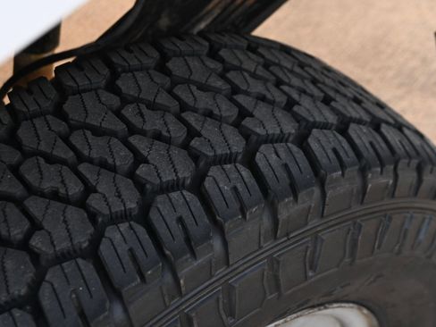 Used 2017 Chevrolet Silverado 2500 W/T RWD image 38