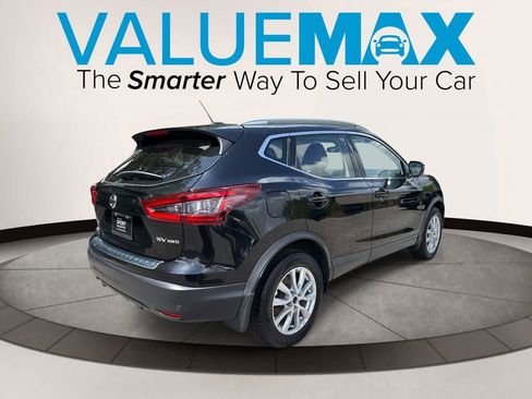 Used 2020 Nissan Rogue Sport SV AWD/4WD image 3
