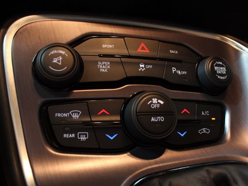 Used 2015 Dodge Challenger R/T Scat Pack image 56