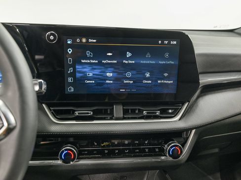 Used 2025 Chevrolet Equinox LT w/ Convenience Package II FWD image 22
