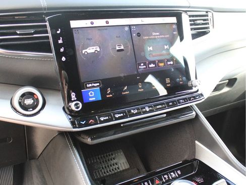 New 2026 Jeep Grand Wagoneer Limited AWD/4WD image 21