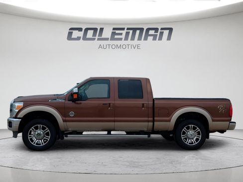 Used 2012 Ford F250 Lariat w/ Chrome Pkg AWD/4WD image 2