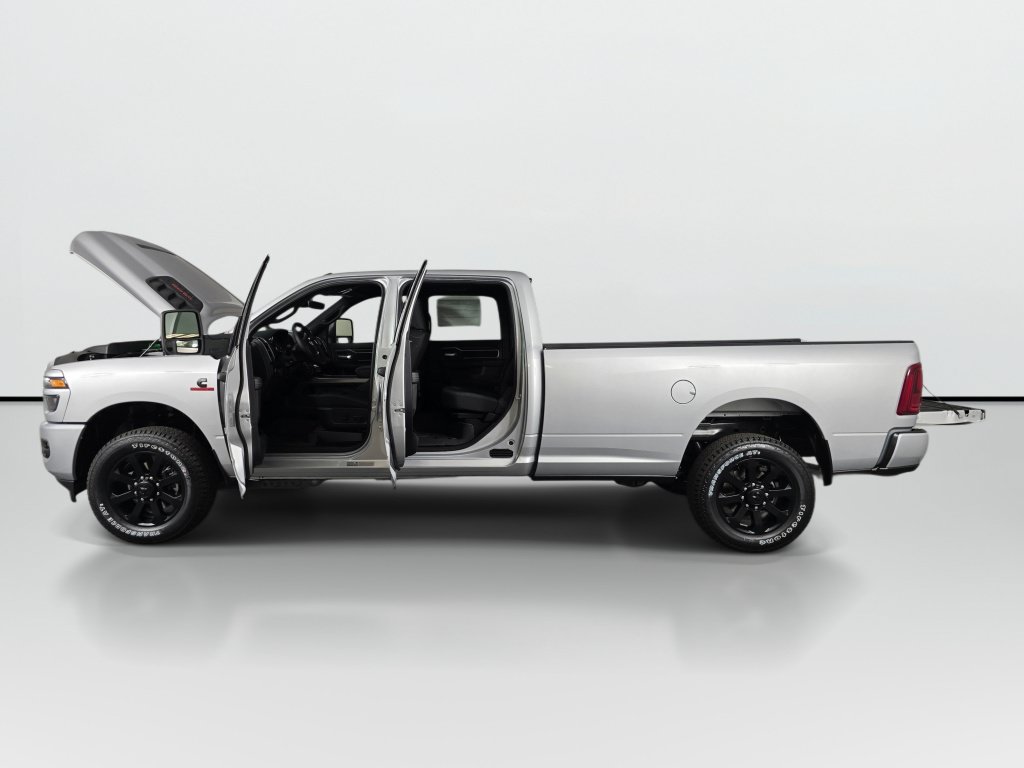 New 2026 RAM 2500 Big Horn AWD/4WD image 11