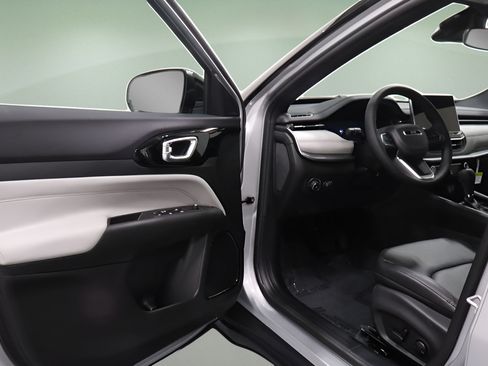 New 2026 Jeep Compass Limited AWD/4WD image 7