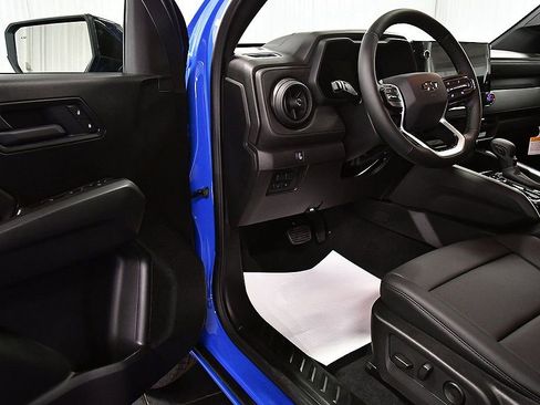 New 2026 Chevrolet Colorado Trail Boss AWD/4WD image 16