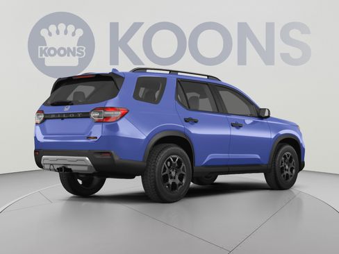 Used 2024 Honda Pilot TrailSport image 4