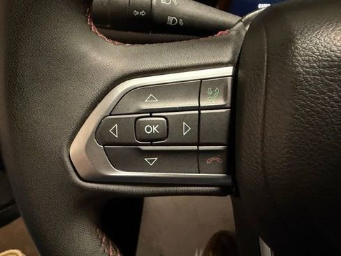 Used 2023 Jeep Compass Trailhawk image 30