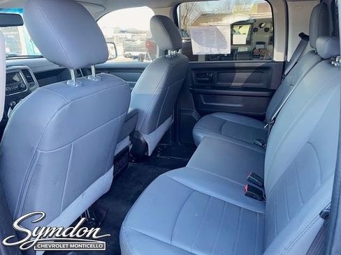 Used 2020 RAM 1500 Tradesman w/ Chrome Appearance Group image 15