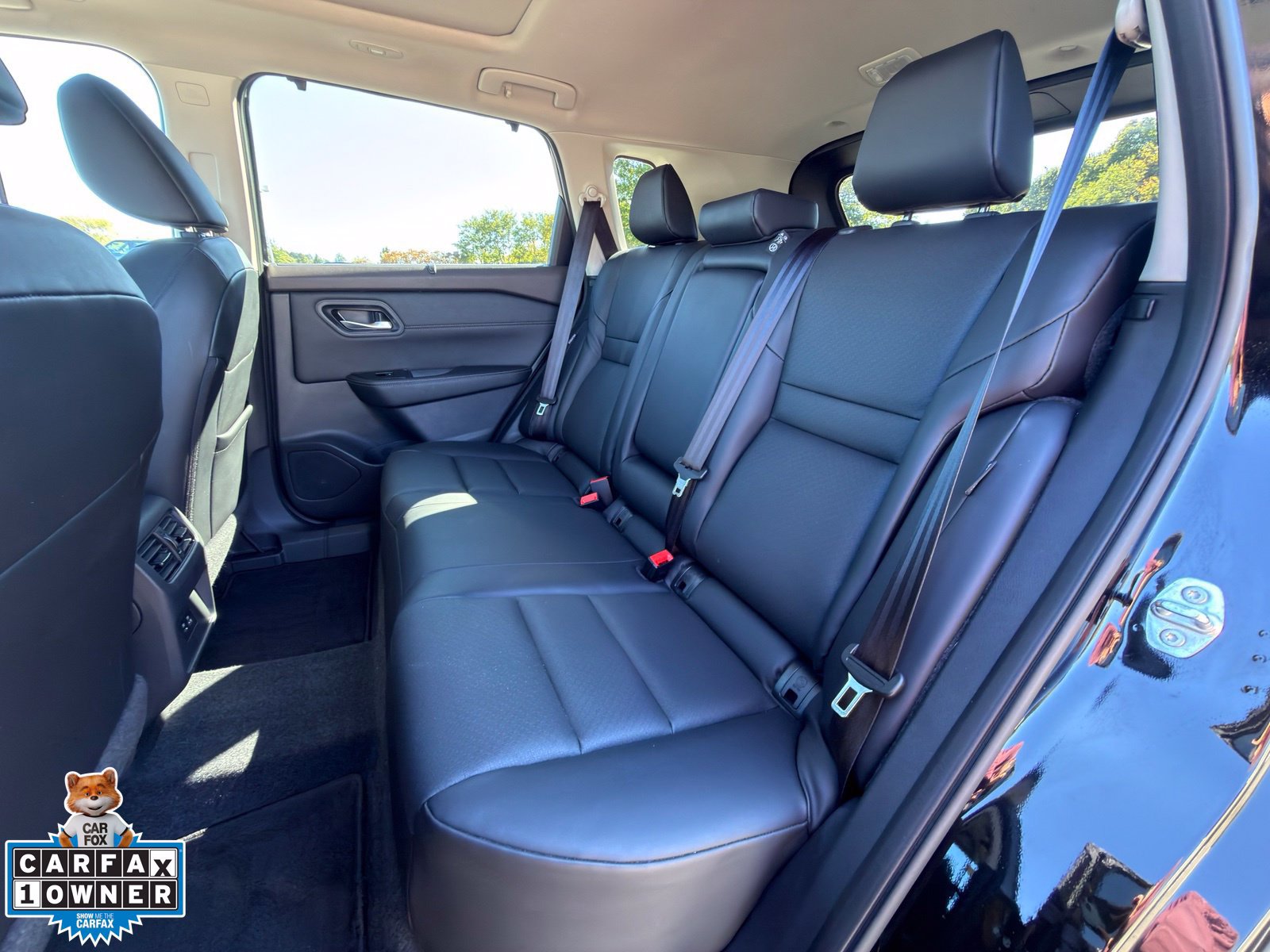 Used 2023 Nissan Rogue SV w/ SV Premium B Package AWD/4WD image 2