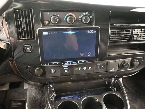Used 2025 Chevrolet Express 2500 Extended w/ Driver Convenience Package RWD image 10