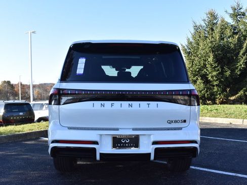 Certified 2026 INFINITI QX80 4WD w/ Sport Exterior Package image 4