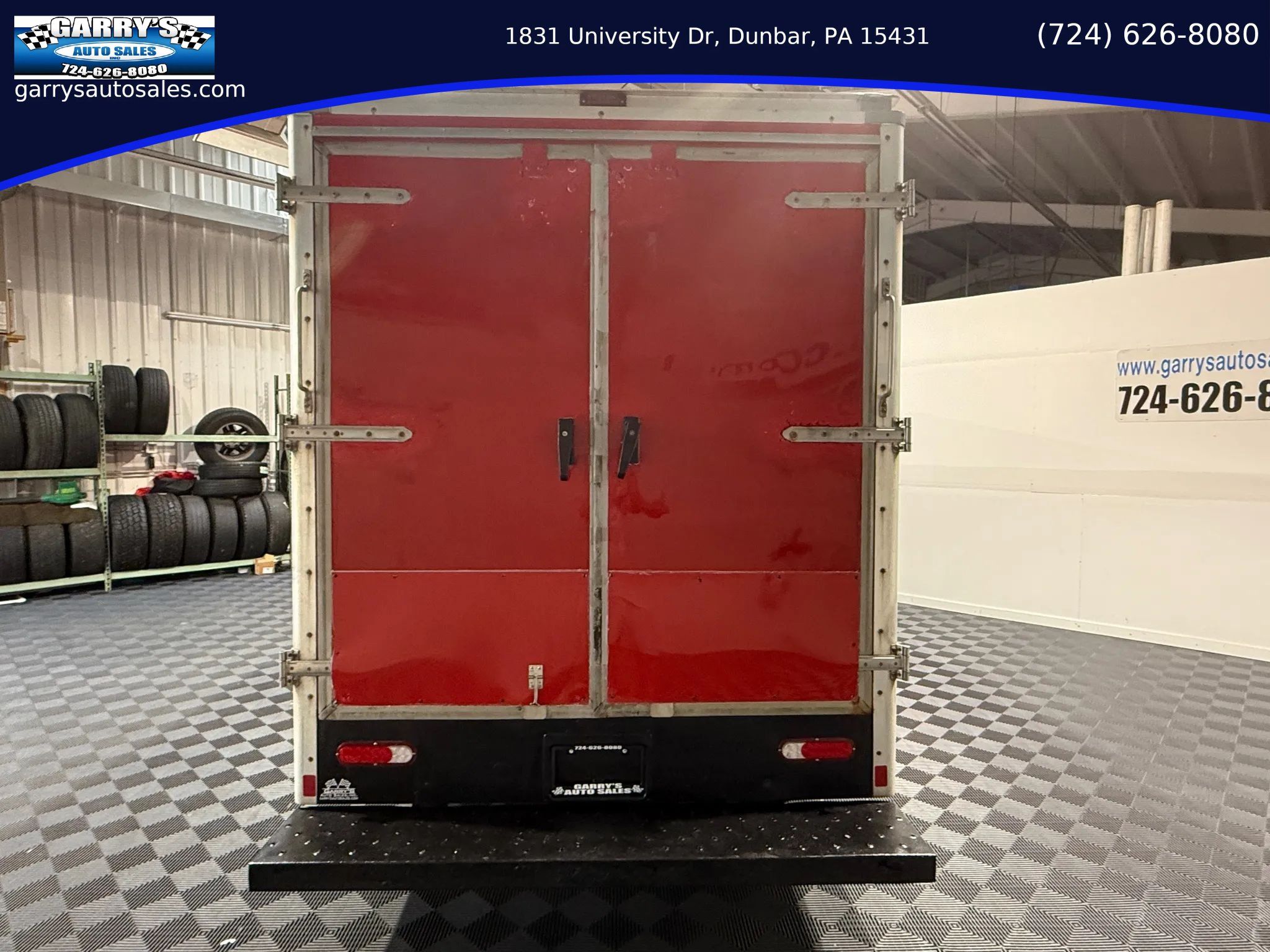 Used 2017 Chevrolet Express 3500 RWD image 6