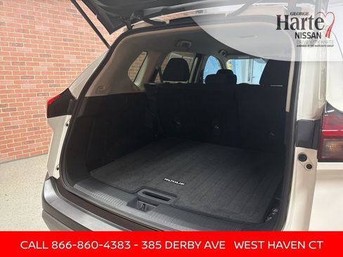 Certified 2023 Nissan Rogue S image 27