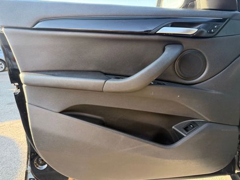 Used 2018 BMW X1 sDrive28i image 14