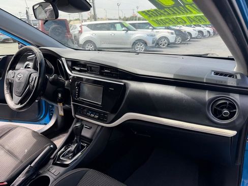 Used 2017 Toyota Corolla iM FWD image 17