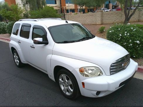 Used 2006 Chevrolet HHR LT image 1