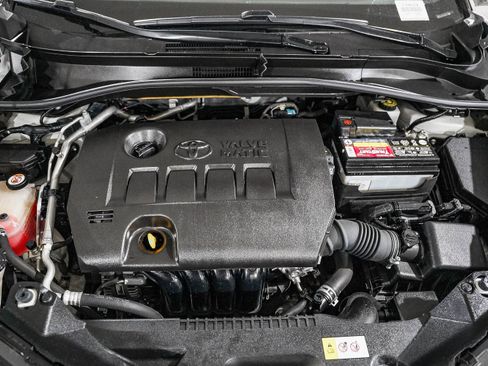 Certified 2019 Toyota C-HR XLE image 26