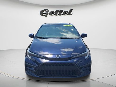 Used 2025 Toyota Corolla SE FWD image 2