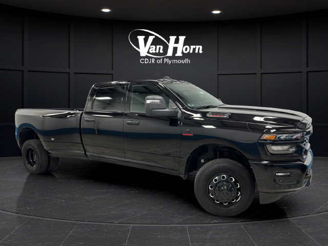 Used 2026 RAM 3500 Big Horn AWD/4WD image 1