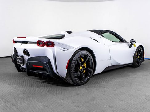 Certified 2024 Ferrari SF90 Spider AWD/4WD image 8
